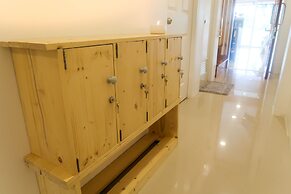 Baan URT Suratthani Airport Hotel