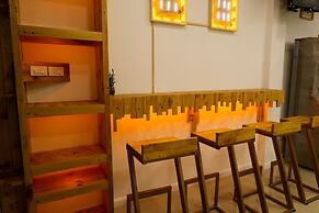 Baan URT Suratthani Airport Hotel