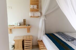 Baan URT Suratthani Airport Hotel