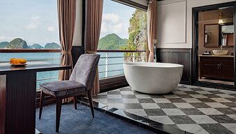 Rosa Boutique Cruise