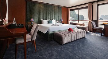 Rosa Boutique Cruise