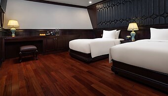 Rosa Boutique Cruise