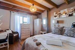 West Coast Seaside Getaway