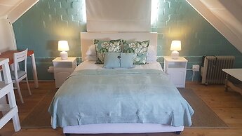 West Coast Seaside Getaway