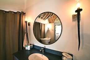 Burlington Bush Cottages