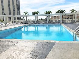 Ala Moana Hotelcondo by Luana Vacation Rental