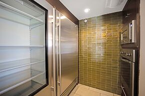 Ala Moana Hotelcondo by Luana Vacation Rental