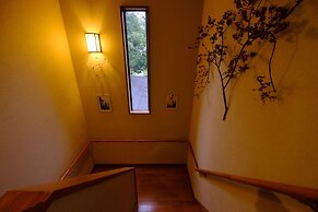 Yufuin Waraneko no Yado