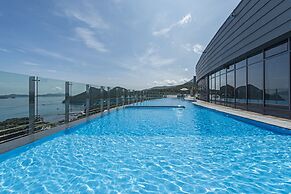 Stanford Hotel & Resort Tongyeong