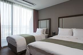 Stanford Hotel & Resort Tongyeong