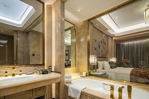 Wanda Reign Chengdu