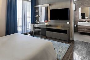 Metropolis Suites Bangkok, Tapestry Collection by Hilton