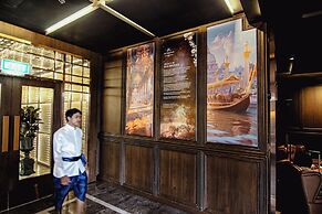 Metropolis Suites Bangkok, Tapestry Collection by Hilton