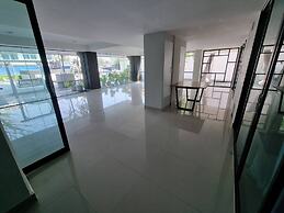 Ploen Ploen Residence