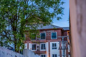 The Signature Hotel Thapae