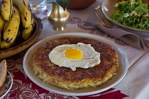 Charikot Panorama Resort