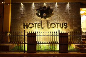 Hotel Lotus