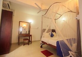 Tharanga Surfing Villa