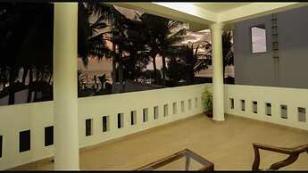 Tharanga Surfing Villa