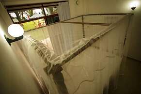 Tharanga Surfing Villa