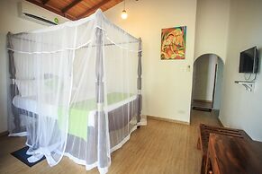 Tharanga Surfing Villa