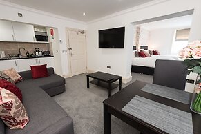 Royal Princes Suites