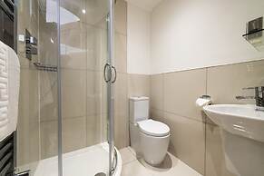 Royal Princes Suites