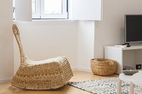 2BLocal Castelo Picão Apartments