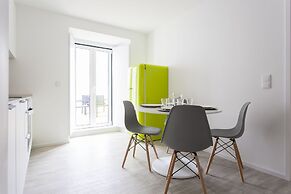 2BLocal Castelo Picão Apartments