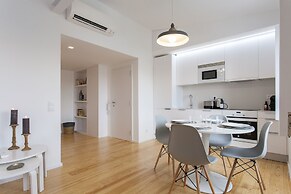 2BLocal Castelo Picão Apartments