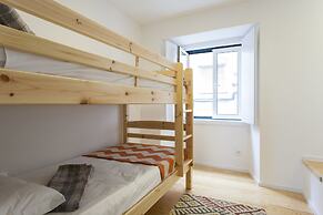 2BLocal Castelo Picão Apartments