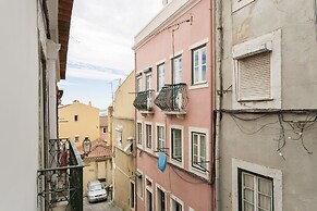 2BLocal Castelo Picão Apartments