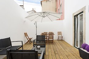 2BLocal Castelo Picão Apartments