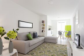 2BLocal Castelo Picão Apartments