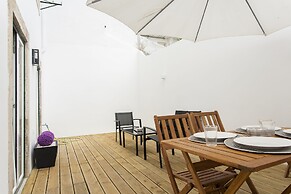 2BLocal Castelo Picão Apartments