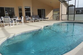 Davenport Area Pool Homes by SVV