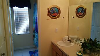 Davenport Area Pool Homes by SVV