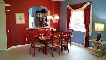 Davenport Area Pool Homes by SVV