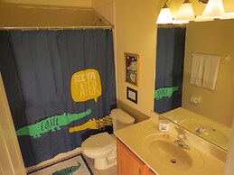 Davenport Area Pool Homes by SVV