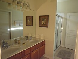 Davenport Area Pool Homes by SVV