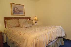 Westridge Area Pool Home