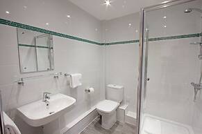 The Castle Collection - 25 Castle Street