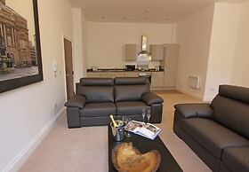 The Castle Collection - 25 Castle Street