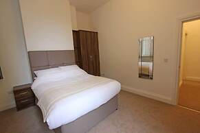 The Castle Collection - 25 Castle Street