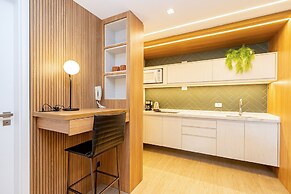 7th Avenue Oxford Residence