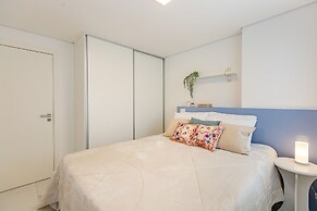 7th Avenue Oxford Residence