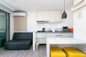 7th Avenue Oxford Residence