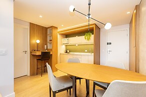 7th Avenue Oxford Residence