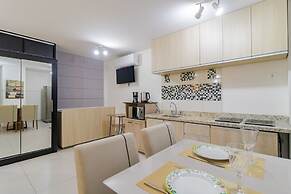7th Avenue Oxford Residence