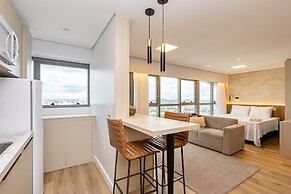 7th Avenue Oxford Residence